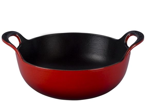 Woks with enameled non-stick coating