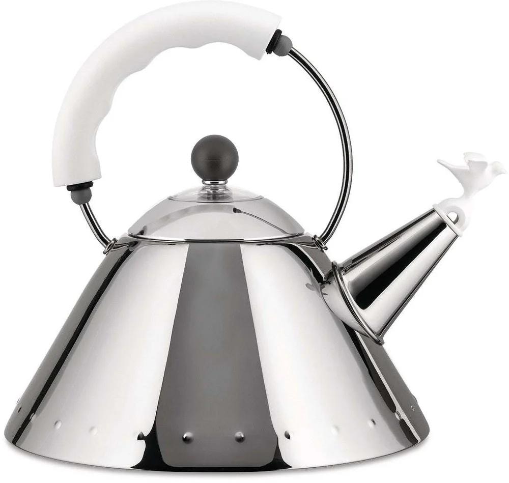 Whistling kettle