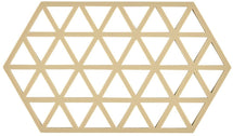 Zone Denmark pan trivet Triangles - Warm Sand - 24 x 14 cm