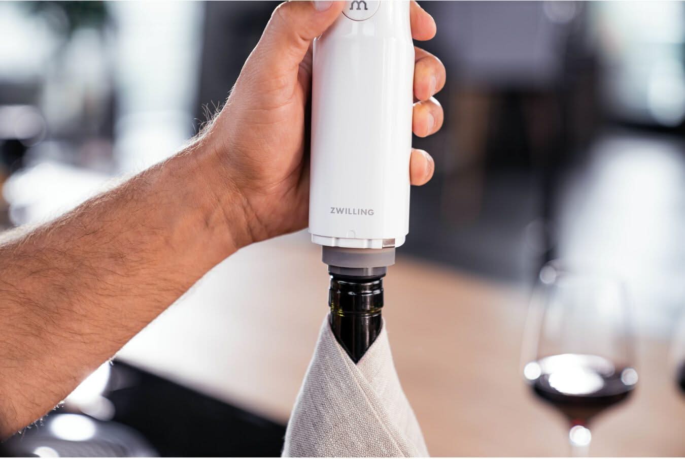 Zwilling Buy Vacuum Pump Fresh & Save White |. Cookinglife