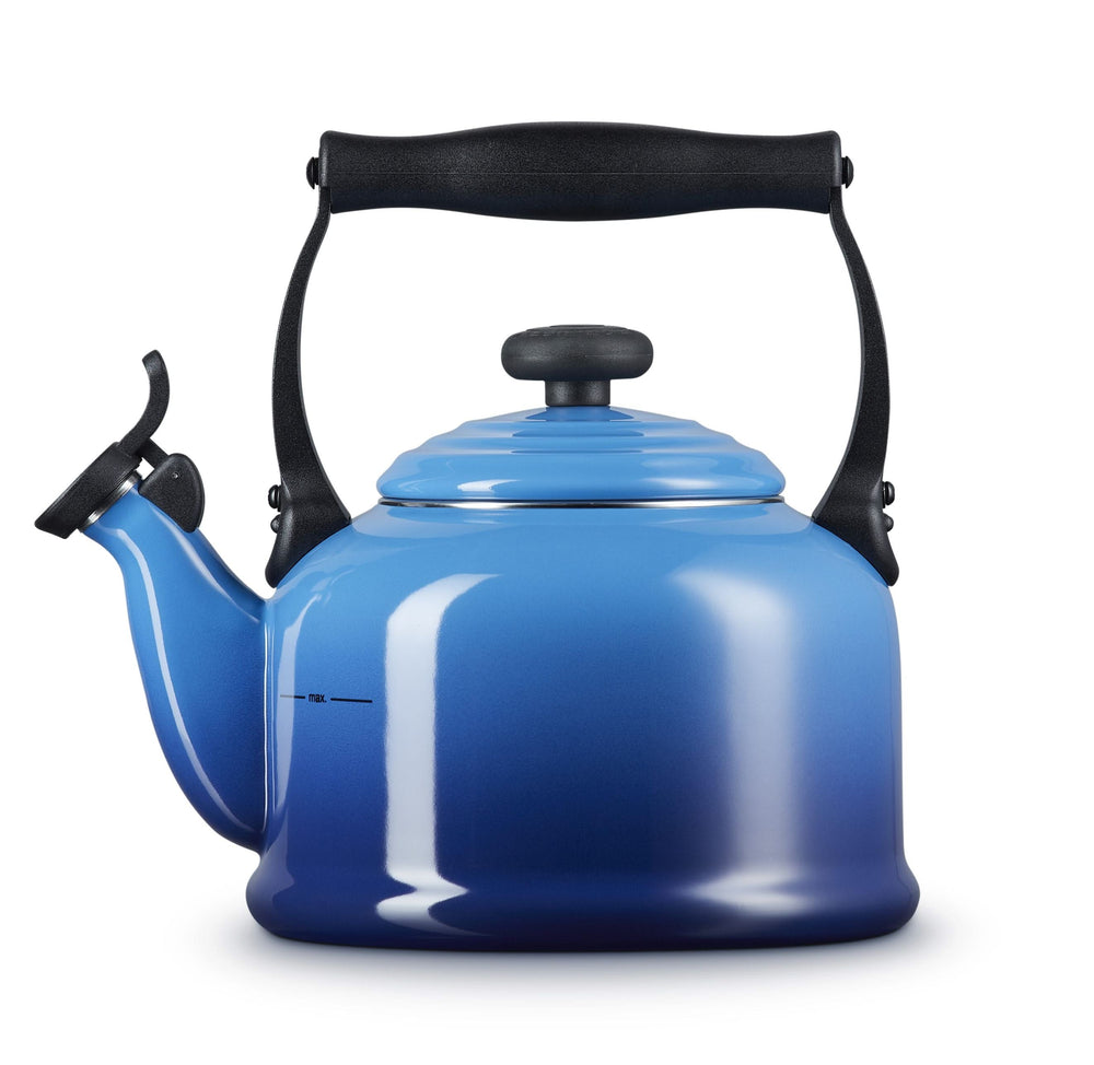 Le Creuset Whistling kettle Tradition - Azure - 2.1 liters - induction suitable -.