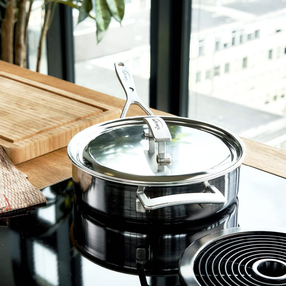 Demeyere sauté pan - Sauteuse - Industry 5 - ø 28 cm / 5.7 liters + lid
