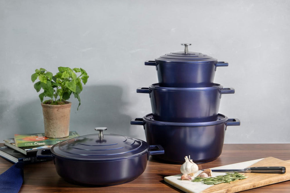 MasterClass Casserole - Blue - ø 20 cm / 2.5 liters - standard non-stick coating