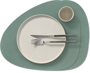 LIND DNA Placemats Nupo - Leather - Pastel Green - Curved - 44 x 37 cm - 2 pieces