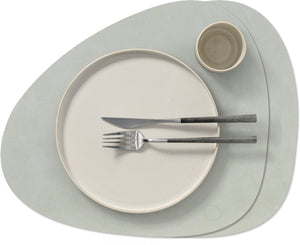 LIND DNA Placemats Nupo - Leather - Metallic - Curved - 44 x 37 cm - 2 pieces