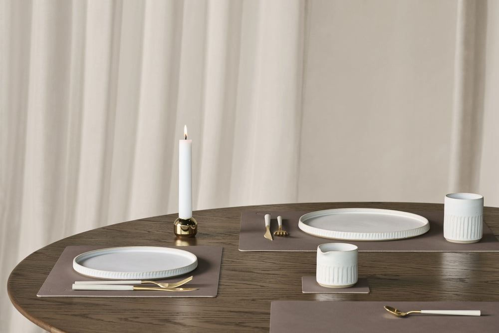 LIND DNA Placemats Nupo - Leather - Truffle - 45 x 35 cm - 2 Pieces