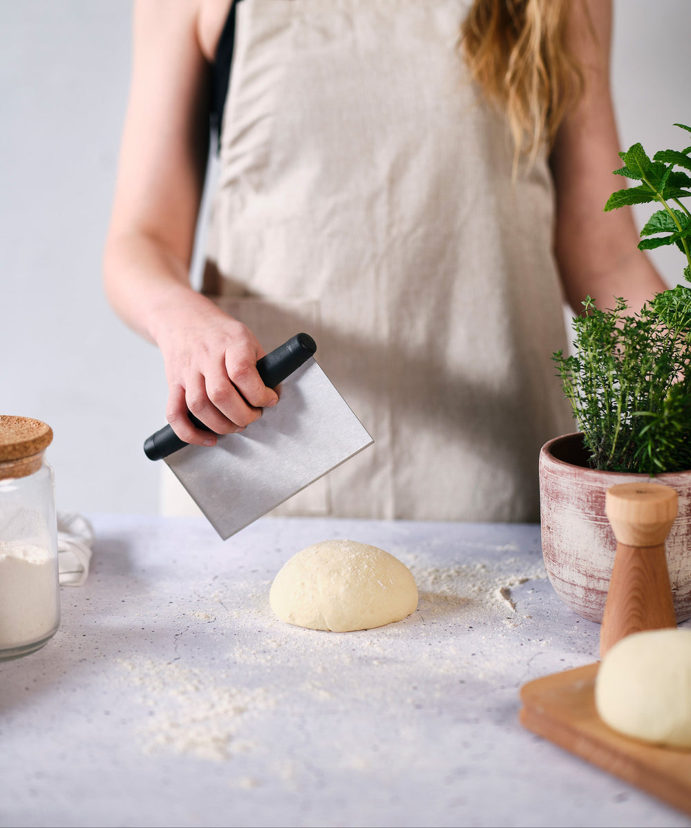 Cosy & Trendy Dough Scraper - Delish - Stainless Steel Black