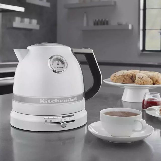 KitchenAid kettle