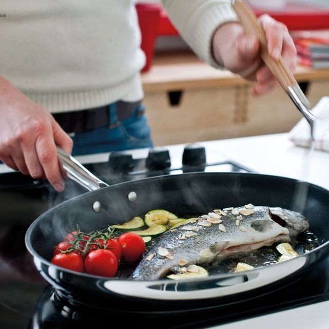 Why a special fish pan?