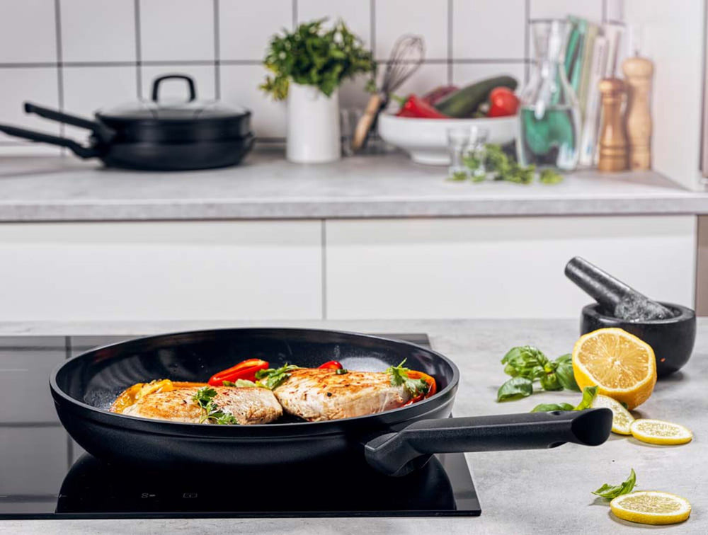 BK Frying pan set Easy Induction Aluminum - ø 24 and 28 cm -. Ceramic non-stick coating