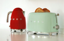 SMEG Kettle - 2400 W - red - 1.7 liters - KLF03RDEU