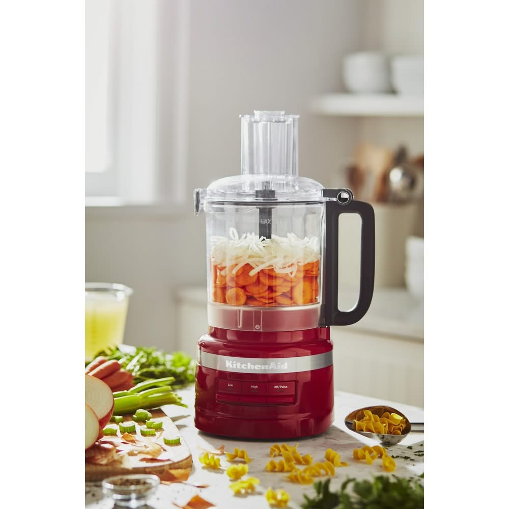 KitchenAid Food processor - 250 W - imperial red - 2.1 liters - 5KFP0921EER