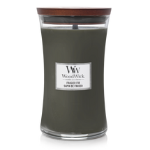 WoodWick Scented Candle Large Frasier Fir - 18 cm / ø 10 cm - Scented Candle in Glass - Wooden Wick