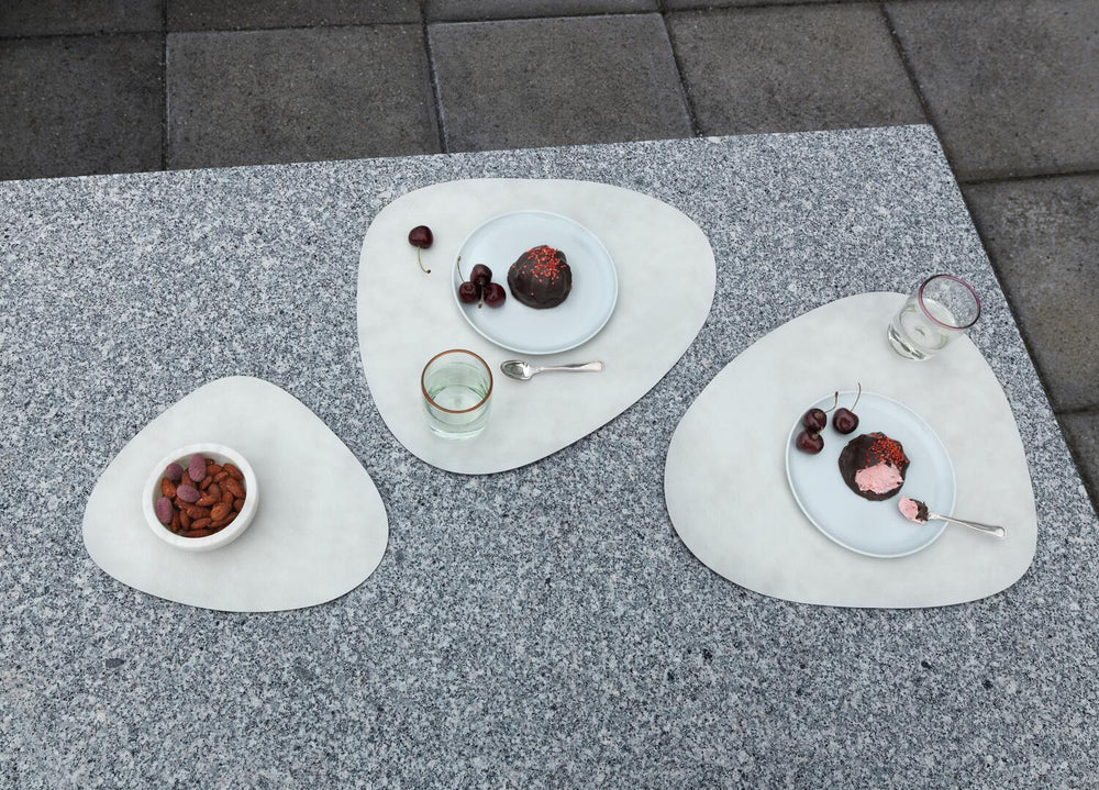 LIND DNA Coasters Nupo - Leather - Metallic - 13 x 11 cm - 4 pieces