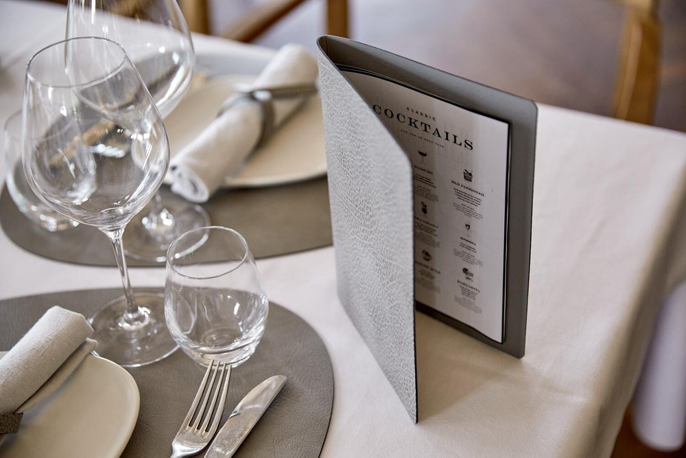 LIND DNA Placemats Hippo - Leather - Anthracite Grey - Curved - 44 x 37 cm - 2 Pieces