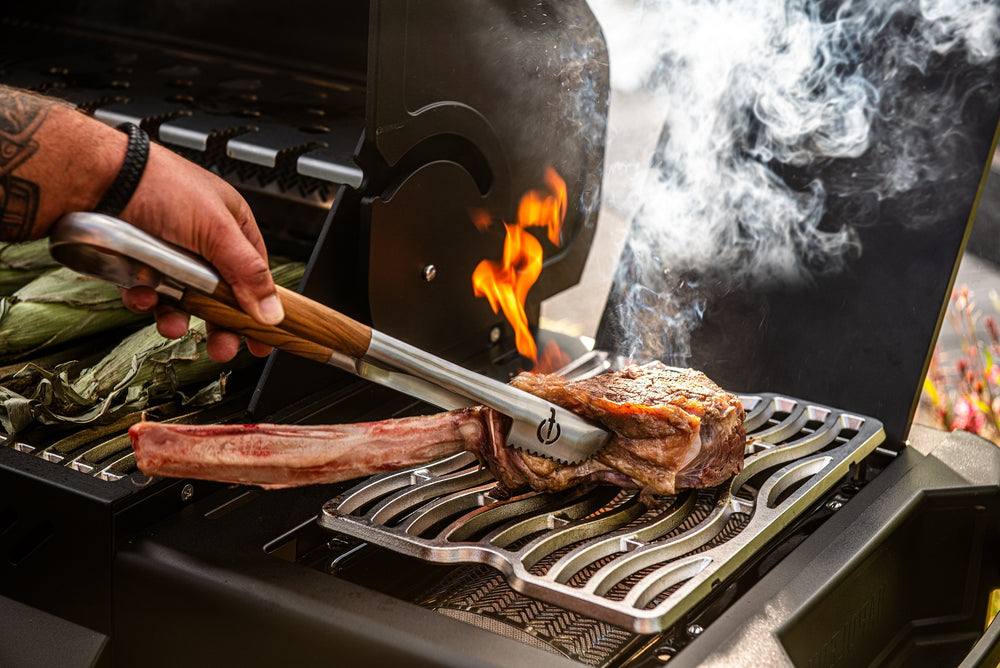 Discover our BBQs, tools and accessories