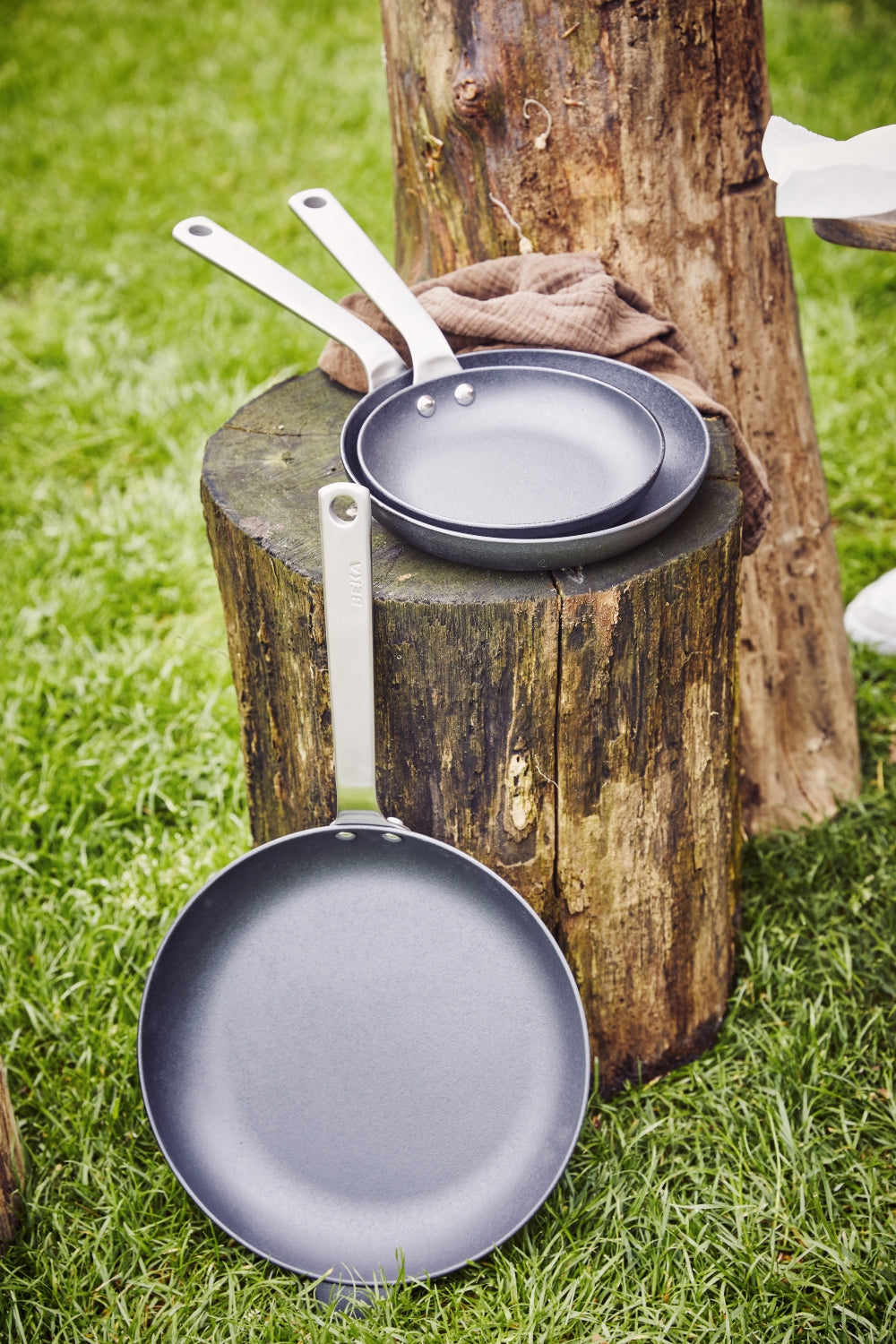 BEKA Frying Pan Set Stark ø 24 cm + 28 cm - without non-stick coating - suitable for all heat sources