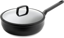 BK sauté pan - Sauté pan - with lid - Easy Induction - ø 24 cm / 3.4 liters -. Ceramic non-stick coating