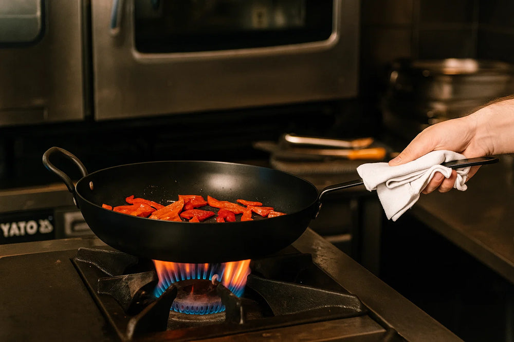 Blackwell Frying Pan with Handle Carbon Steel ø 32 cm - without non-stick coating