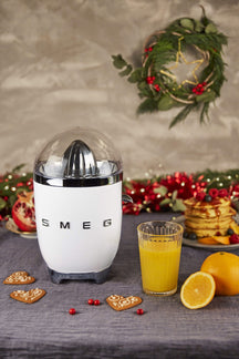 SMEG Citrus juicer - electric - white - CJF11WHEU