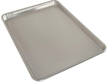 Nordic Ware Baking tray Naturals 33 x 24 cm - quarter sheet