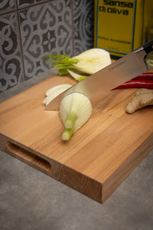 Blackwell Wooden Cutting board  - With Handle - Beech - 40 x 30 x 4 cm