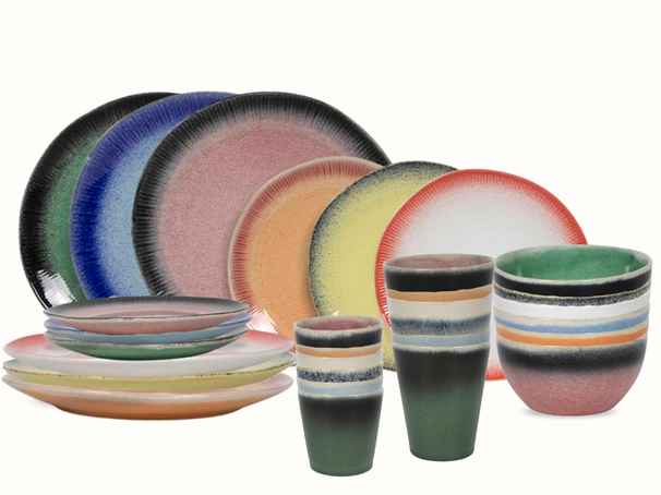 Studio Tavola Dinnerware Set Fire 30-piece / 6 people - 6 dinner plates, 6 side plates, 6 bowls, 6 coffee cups, and 6 coffee mugs