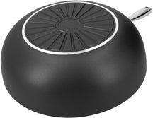 Demeyere Wok pan Alu Plus 3 - Ceraforce - ø 28 cm -. Ceramic non-stick coating