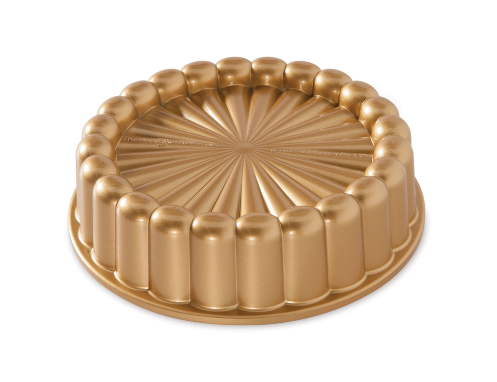 Nordic Ware bake form Charlotte Gold ø 22 cm / 1.4 liters