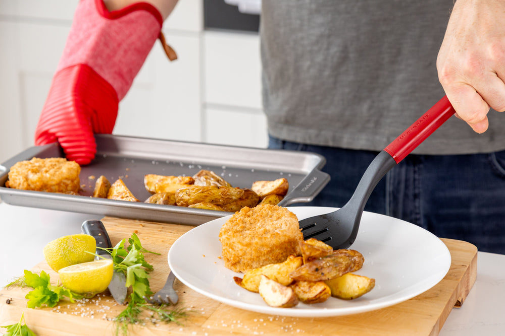 KitchenAid Classic Turner Empire Red 34 cm