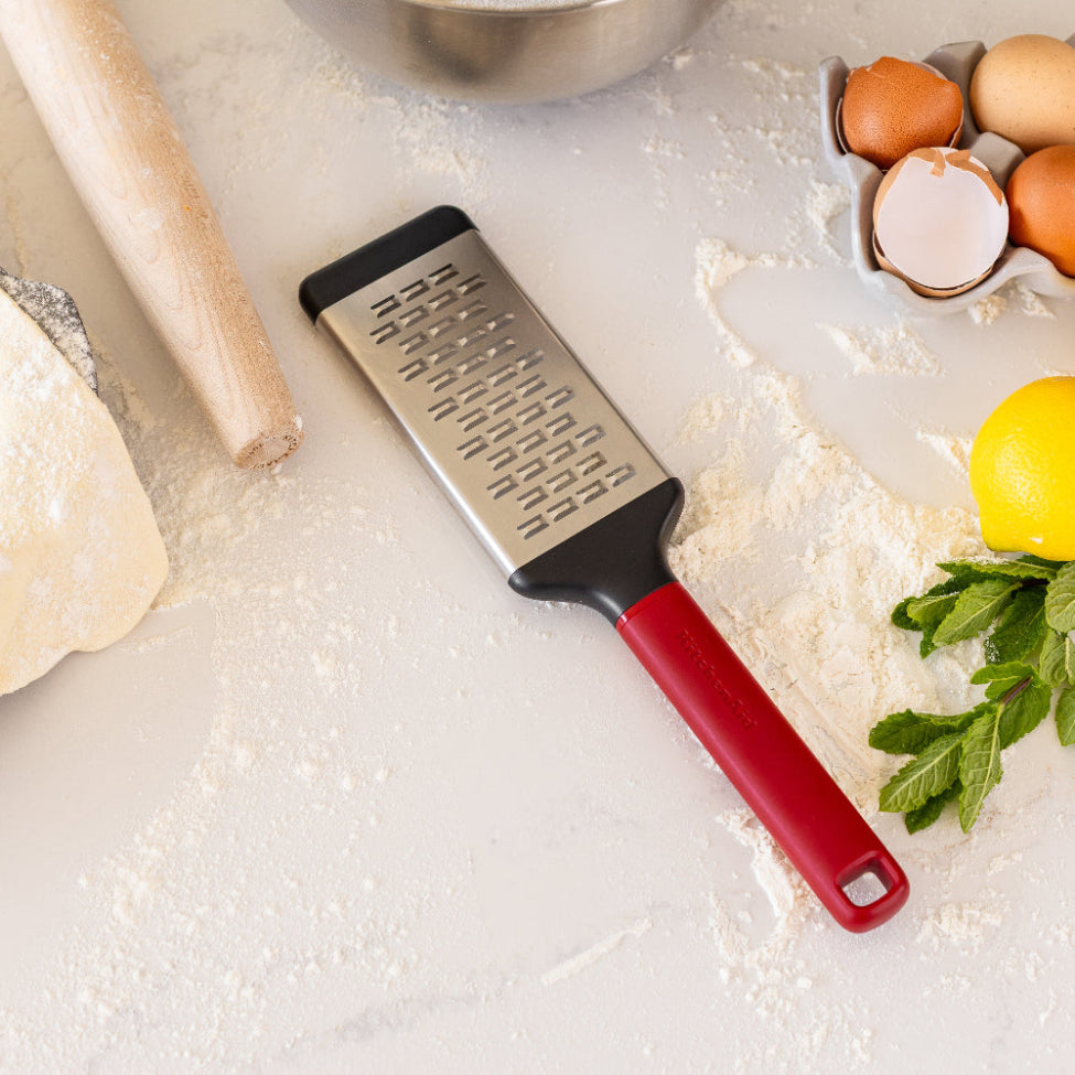 KitchenAid Grater Classic Empire Red - Medium