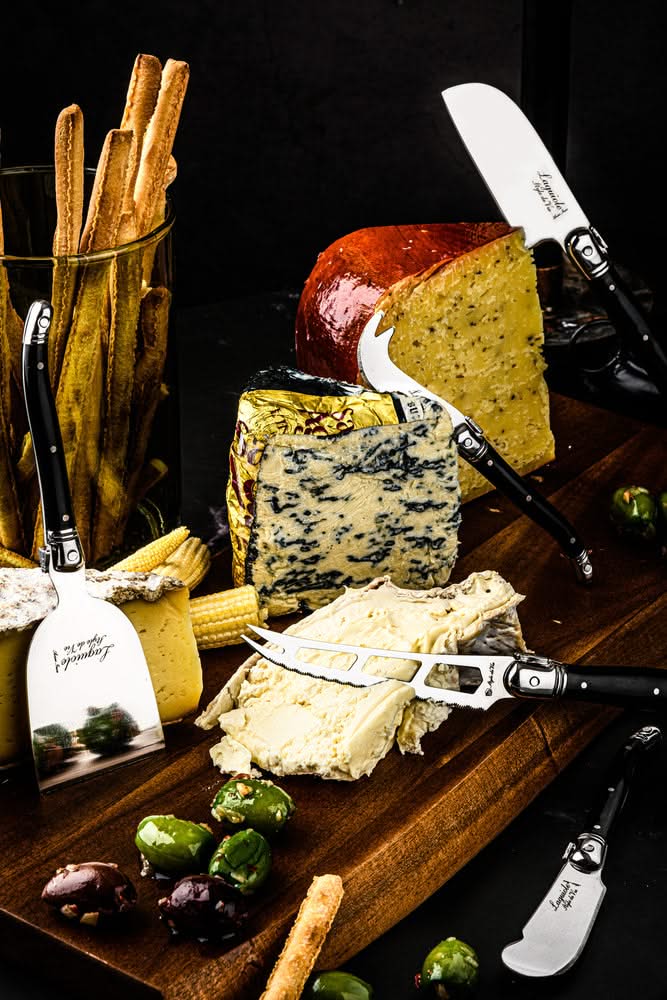 Laguiole Style de Vie Cheese knives with Plank Premium Line - Black