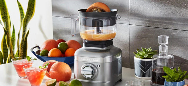 The difference between slow juicer and blender