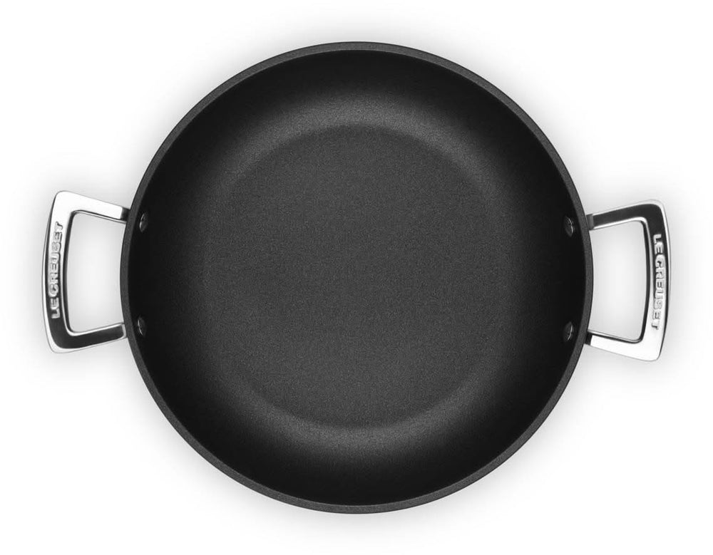 Le Creuset sauté pan - Sauteuse - with lid - Les Forgées TNS - ø 26 cm / 2.7 liters - standard non-stick coating