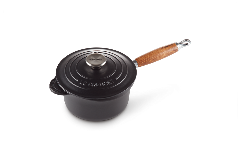 Le Creuset sauce pan with lid - Tradition - Matte Black - ø 18 cm / 1.8 liters