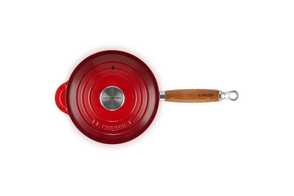 Le Creuset sauce pan with lid - Tradition - cherry red - ø 18 cm / 1.8 liters