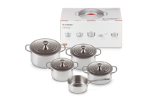 Le Creuset 5 piece Cookware set Signature - stainless steel -Induction - 4 saucepans + sauce pan - including 4 lids