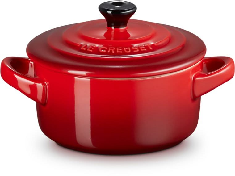 Le Creuset Serving pan / Mini Casserole Signature - cherry red - ø 10 cm / 250 ml