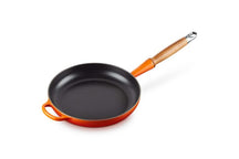 Le Creuset Frying pan Signature - Orange red - ø 24 cm / 1.6 liters - enameled non-stick coating