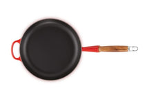 Le Creuset Frying pan Signature - Cherry red - ø 26 cm / 2 liters - enameled non-stick coating