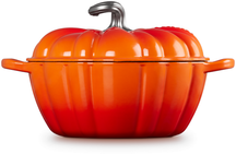 Le Creuset Casserole Signature - Pumpkin - Orange Red - ø 24 cm / 3.7 liters