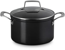 Le Creuset Cooking Pan with Glass Lid Essential Non-Stick Ceramic - ø 20 cm / 3.8 liters -. Ceramic non-stick coating