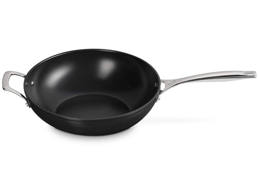 Le Creuset Wok pan Essential Non-Stick Ceramic - ø 30 cm / 4.7 liters -. Ceramic non-stick coating