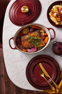 Le Creuset Casserole Signature - Oval - Garnet - ø 29 cm / 4.7 liters