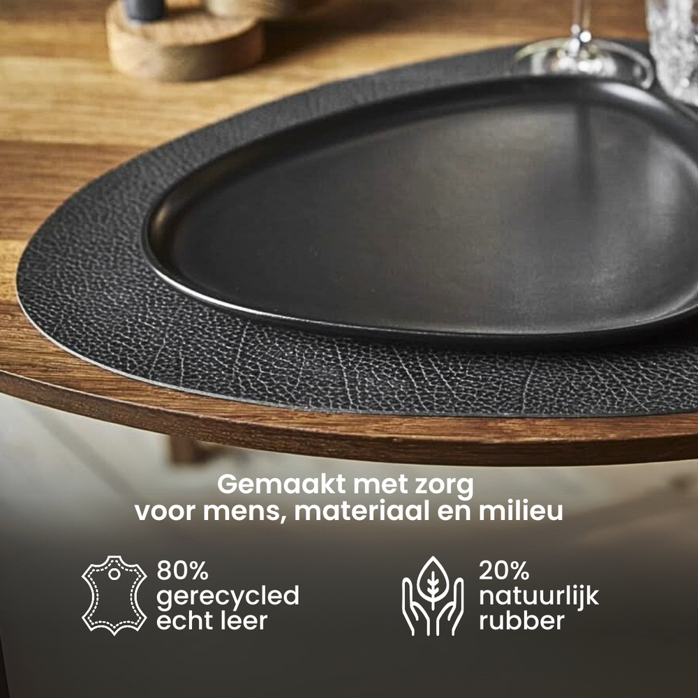 LIND DNA Placemats Hippo - Leather - Navy Blue - Curved - 44 x 37 cm - 2 pieces