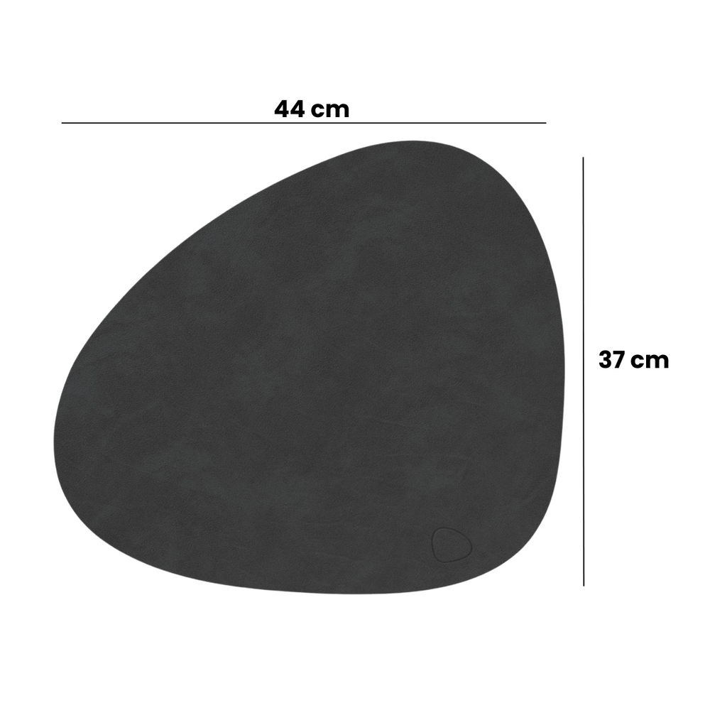 LIND DNA Placemats Nupo - Leather - Sand - Curved - 44 x 37 cm - 2 Pieces