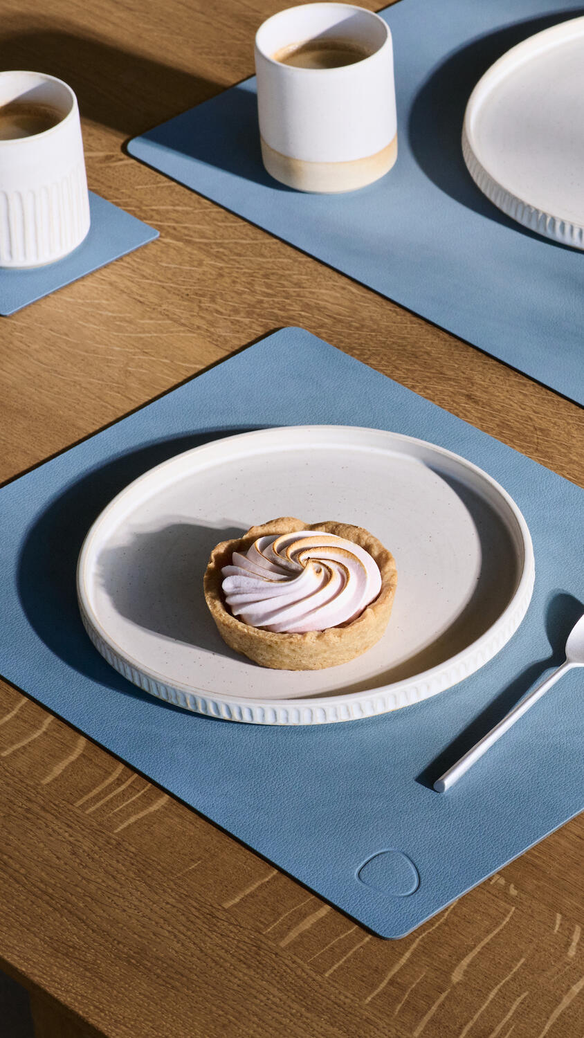 LIND DNA Placemats Nupo - Leather - Light Blue 45 x 35 cm - 2 Pieces