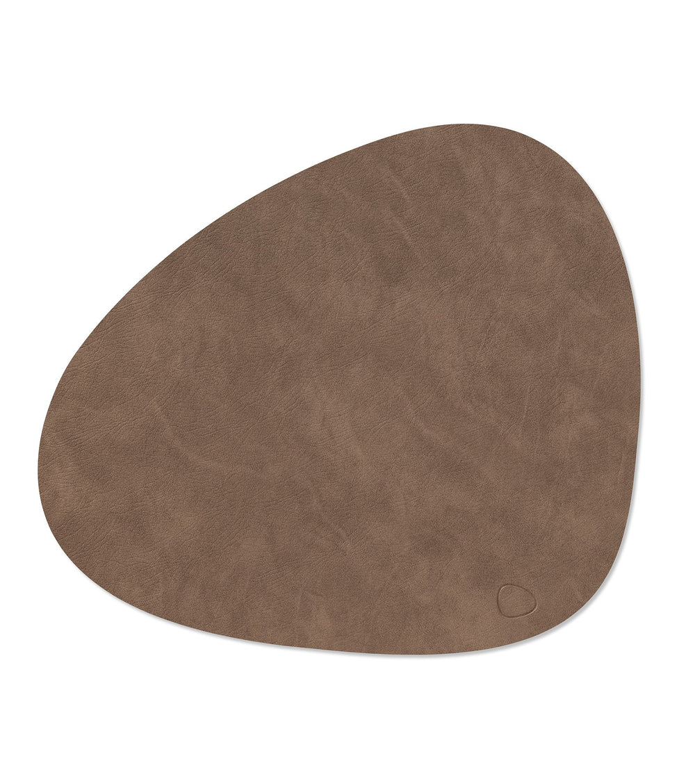LIND DNA Placemats Nupo - Leather - Brown / Sand - double-sided - Curved - 44 x 37 cm - 2 pieces
