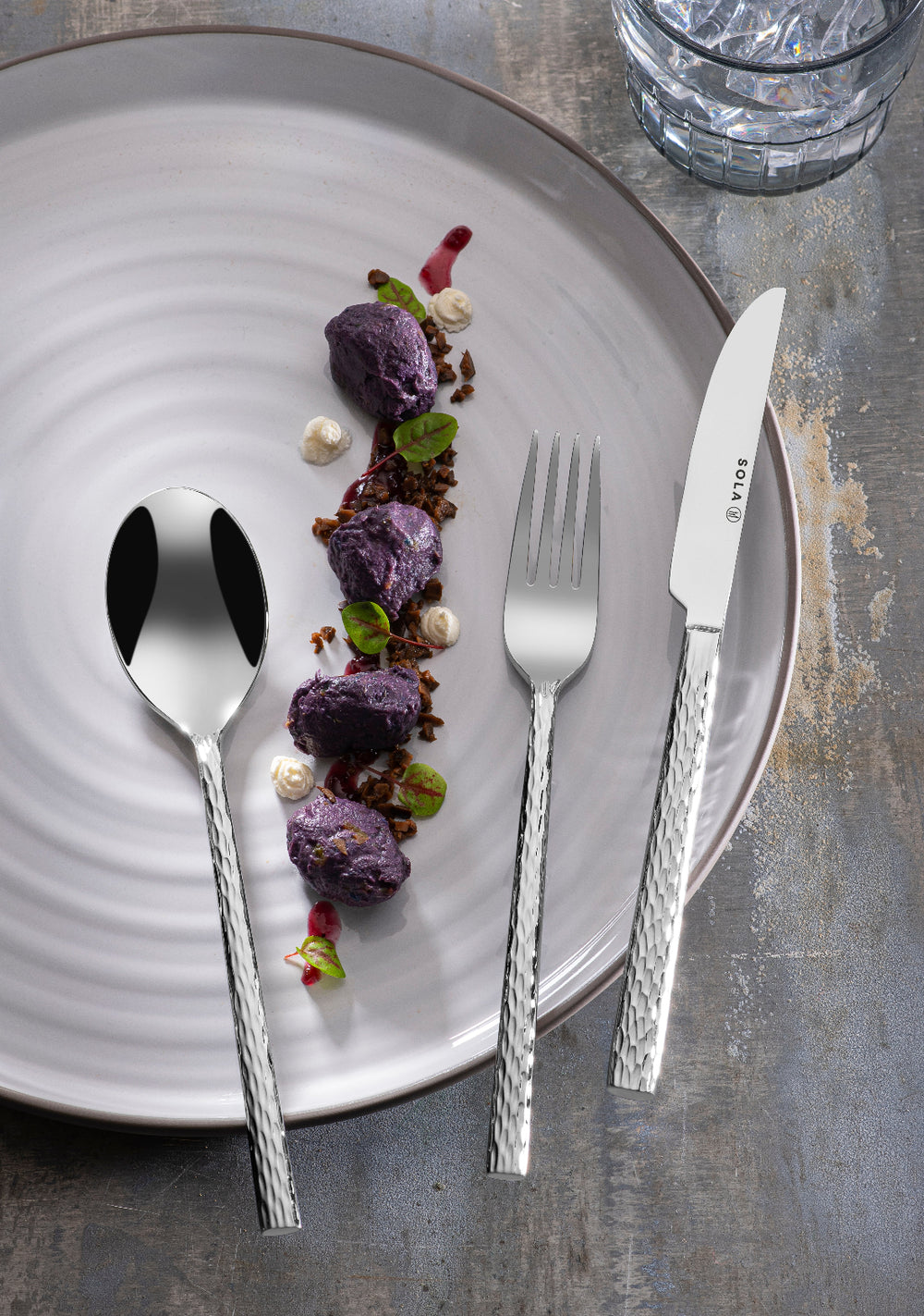 Sola Cutlery Set Lausanne - 18/10 Stainless Steel - 70 pieces / 8 people