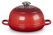 Le Creuset Bread pan Signature - Cherry red - ø 24 cm / 1.6 liter